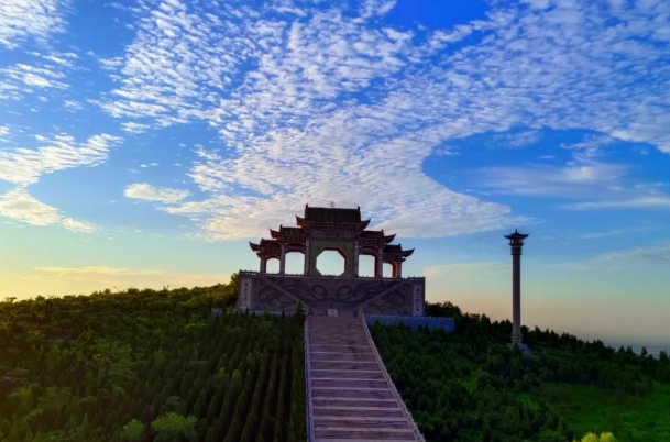云梦山：夏至｜蝉鸣林语间，盛夏日以至