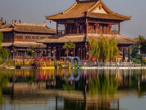 朱仙古镇·启封故园与开封职业学院共建实习实训基地正式授牌！
