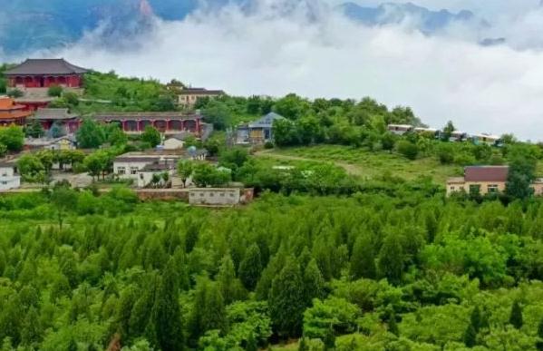 限时礼遇|云梦山7月1日至7月31日对全国游客门票享半价优惠~