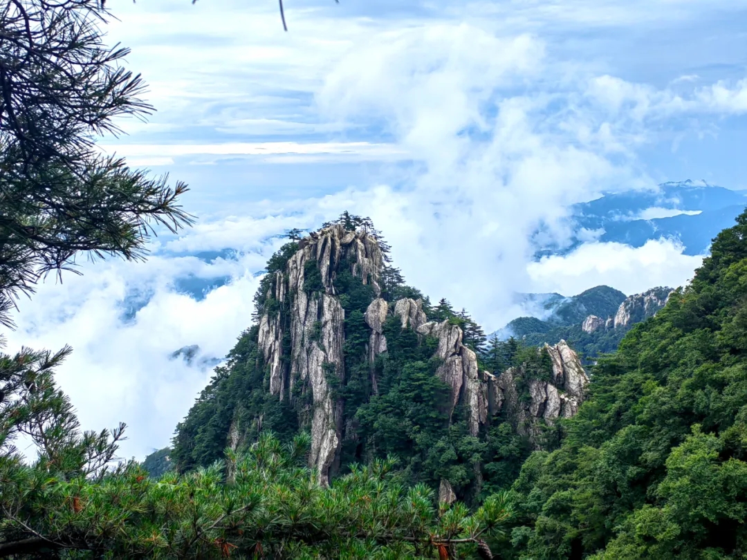 登上奇峰云海，相约河南尧山