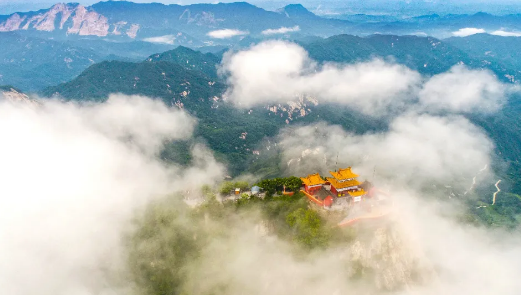 十一假期五朵山邀你共赴秋日仙境之约