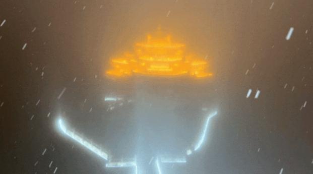 老君山秋日首雪再登央视！云海雪景共绘“仙境模式”