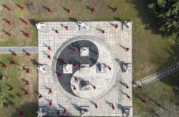 首个“国际太极拳日”火爆全网，温县（陈家沟分会场）再次登上“C位”→