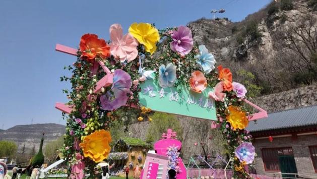 神仙妖怪陪你“整活”！清明来九女仙湖：免费吃川汤、飙车玩水、报销路费