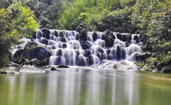 夏天走了?五朵山的快乐才刚开始