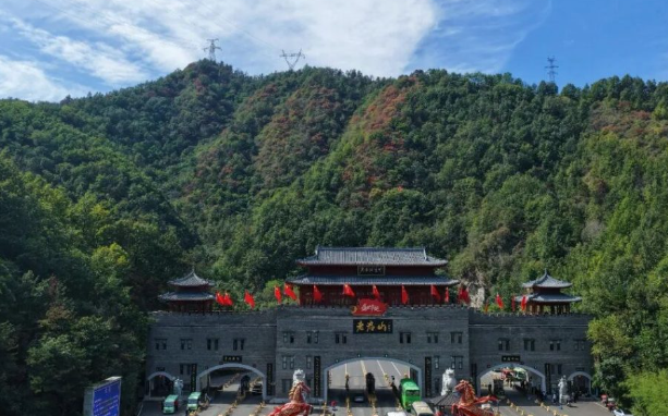国庆第五天 | 央视、新华社接连聚焦——老君山美景出圈，服务暖心
